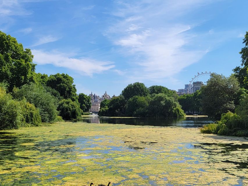 London: Royal Walking Tour and Buckingham Palace Audio Tour - What I’d Wear and Plan for (Because Walking in London Adds Up)