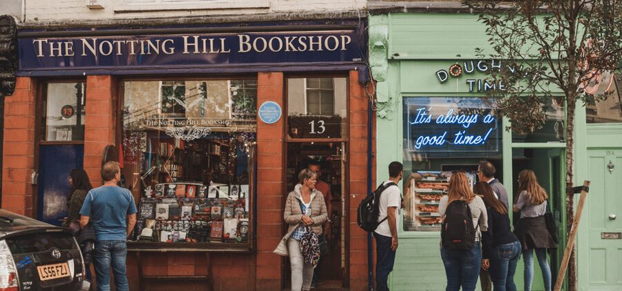 London: Self-Guided Notting Hill Walking Tour with an APP - Walking the Notting Hill set without a schedule