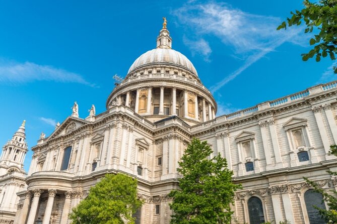 London Sightseeing Walking Tour with 30+ sights - City of London stops: finance history without the museum time
