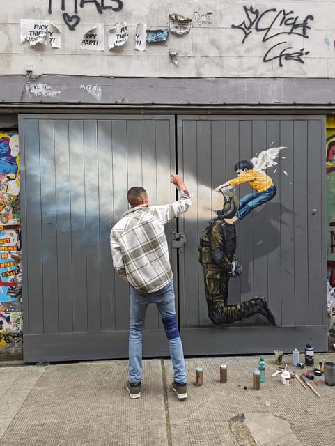 London: Street Art and Graffiti Guided Walking Tour - Meet by Old Spitalfields Market, Then Start Seeing Patterns