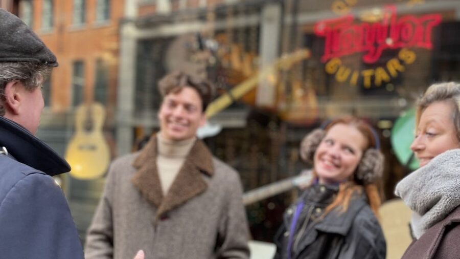 London: The Great British Rock and Roll Music Walking Tour - Key things you’ll notice on this rock-and-roll walk