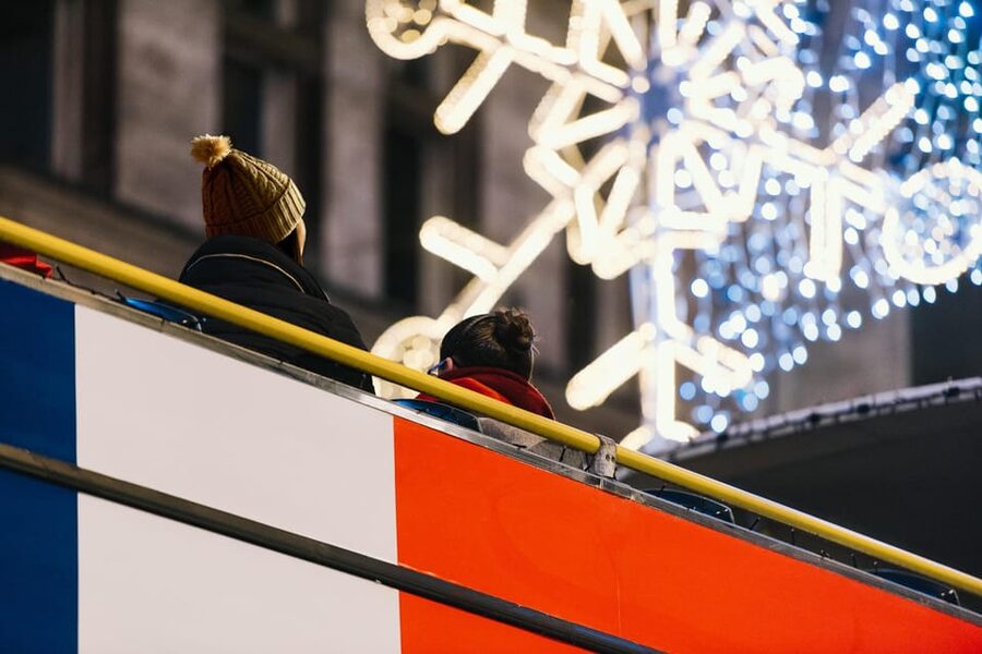 London: Tootbus Christmas Lights Tour incl walking tours - A One-Hour Christmas Lights Ride With a Start at Coventry Street