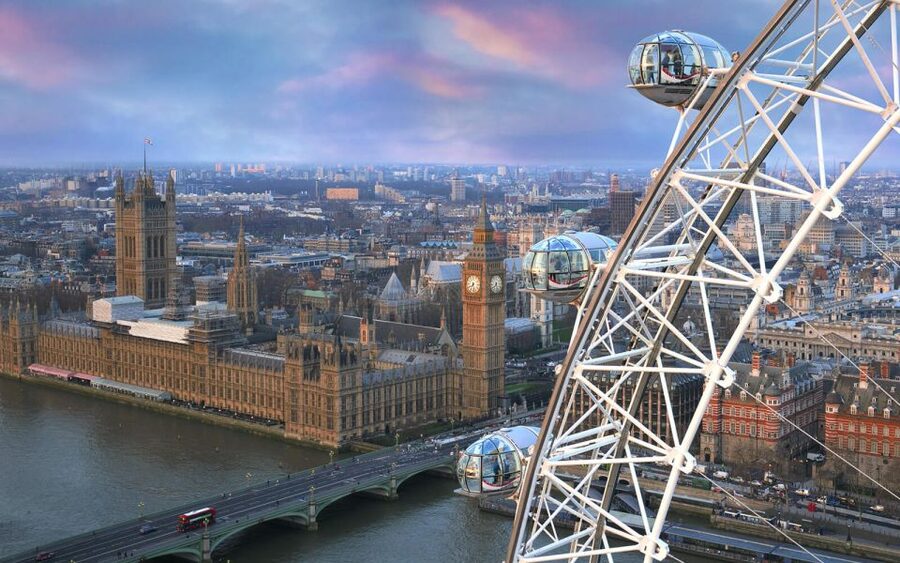 London: Westminster Walking Tour & The Tower of London Entry - Pacing and comfort: what to expect from a 4-hour London walk