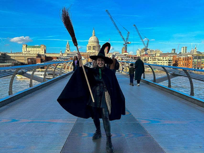 London: Witches and History Bankside Walking Tour - Shakespeare’s Globe Theatre clues across Bankside