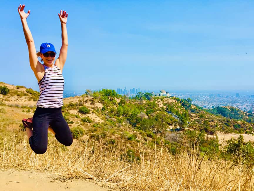 Los Angeles: Express Hollywood Sign Guided Walk & Photo Tour - What to bring (and what to skip) for an easy 1.8-mile hike