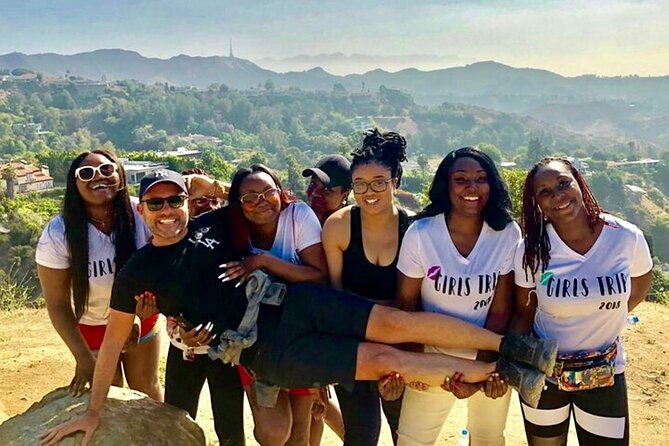 Los Angeles Original 90-Minute Walking Tour to The Hollywood Sign - Your guide’s role: stories, humor, and pacing
