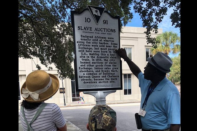 Lost Stories of Black Charleston Walking Tour - Lost Stories of Black Charleston: what makes it different on foot