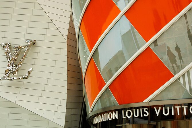 Louis Vuitton Foundation Exterior Walking Tour and Premium Entry - The self-guided museum time: use it like a pro