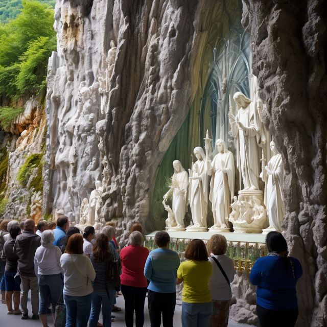 Lourdes: Sanctuary Guided Walking Tour - Meeting point and start: where you stand matters more than you think