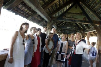 Lucerne: Guided Walking Tour with an Official Guide - Starting Point at Tourist Information Luzern: The Easiest Way to Begin