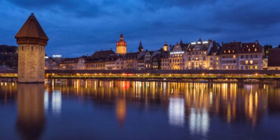 Lucerne: Private Walking Tour with a Local Guide - Lucerne Jesuit Church and Spreuer Bridge: stories you can see on the route