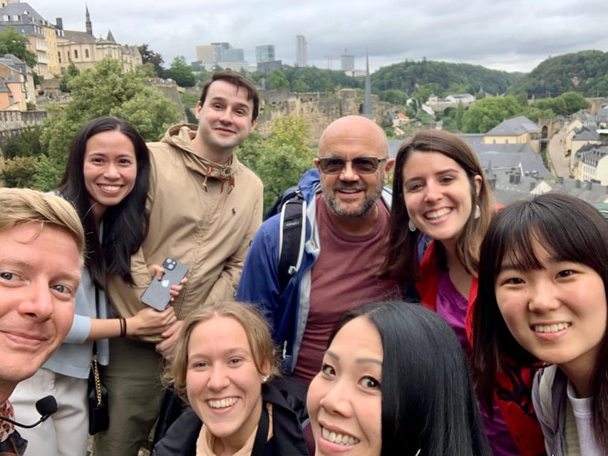 Luxembourg City: Walking Tour with Optional Wine Tastings - Wine tasting en route: crémant and local white wine, explained as you sip