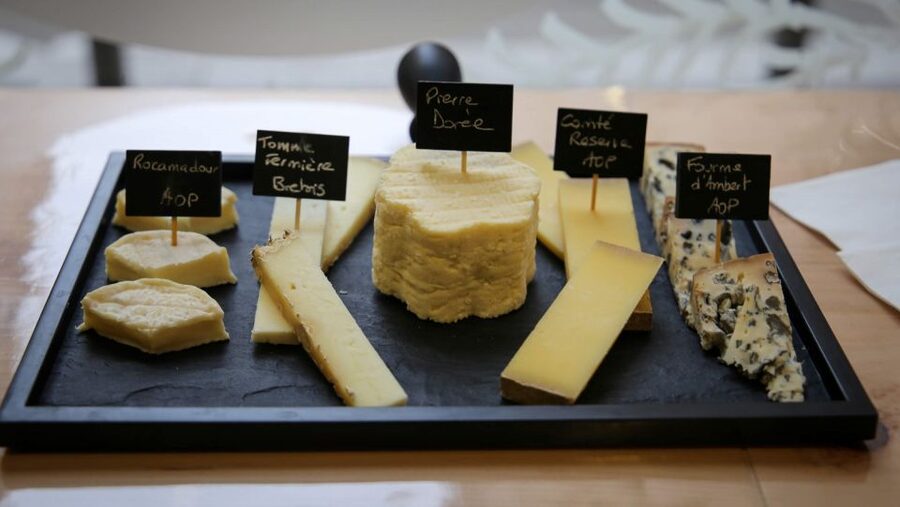 Lyon: Food Walking Tour with a Local Guide - Chocolate With Local Beer (Or Seasonal Ice Cream)