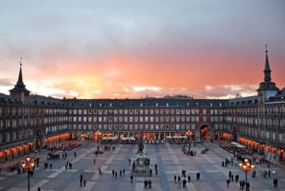 Madrid: City Highlights Guided Walking Tour - Where to meet: find El Aleph on C. de Ferraz