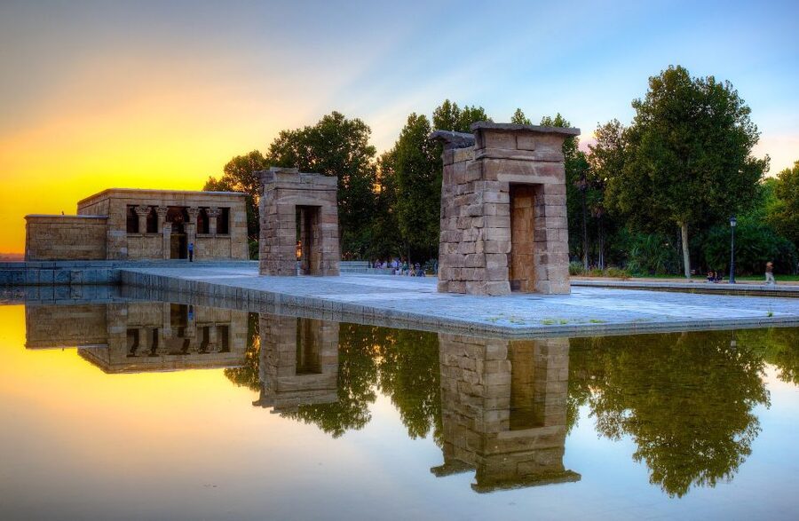 Madrid: City Highlights Guided Walking Tour - King Philip IV: where art, math, and power overlap