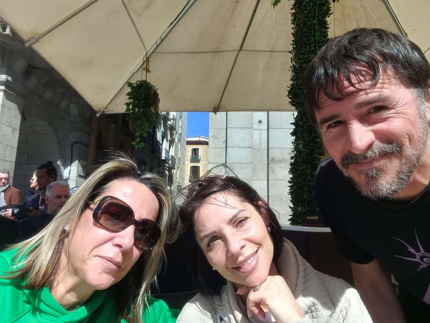 Madrid: Private Walking Tour with a Local - A Typical Flow: Photo Stop, Guided Walking, Then Your Madrid Mood Takes Over