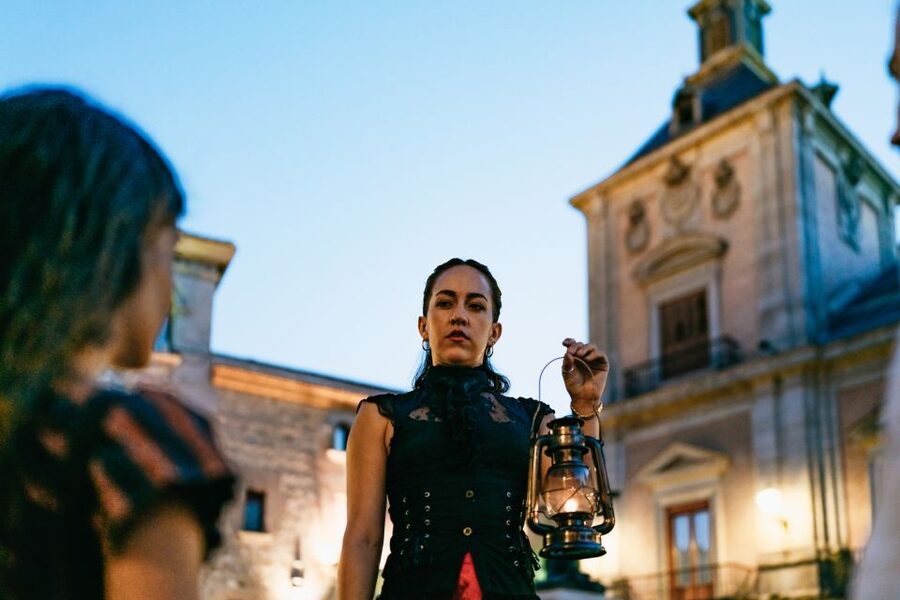 Madrid: Spanish Inquisition and Legends Evening Walking Tour - Lantern Light Start at Plaza de la Provincia