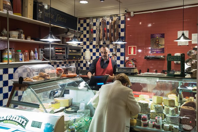 Madrid Tapas & Wine Tasting Walking Tour – Small Group Local Bars - Who This Tour Fits Best (and Who Might Skip It)
