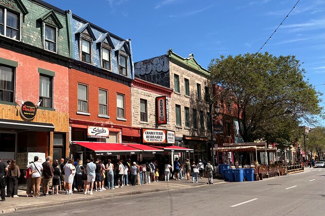 Making Their Mark: Montreal Jewish History Walking Tour - Getting there in the Plateau: meet on Saint-Laurent, then walk onward