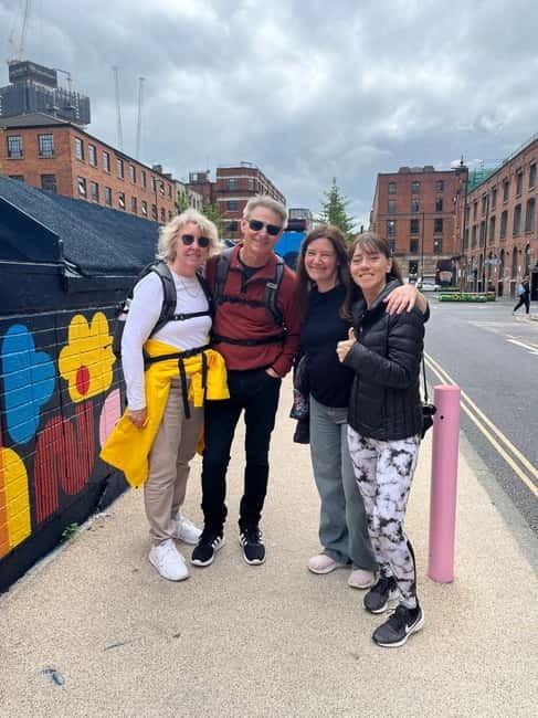 Manchester City Highlights Walking Tour - Pacing, Group Vibe, and Why the Guides Matter