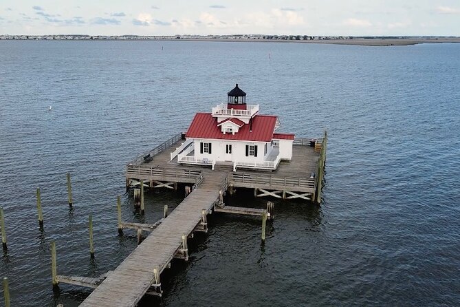 Manteo Historic Walking Tour - 400+ Years in One Walk: Lost Colony, Pirates, and Underground Railroad Stories