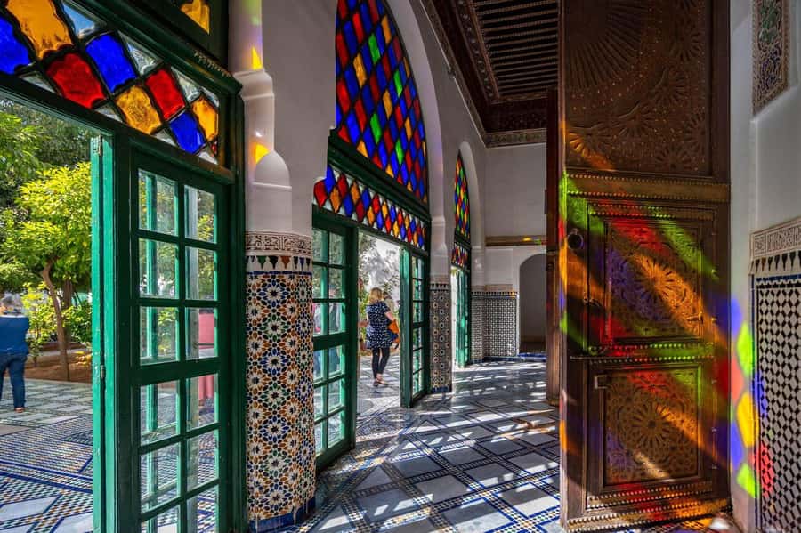 Marrakech: 3-Hour Monuments, Souks & Old Medina Walking Tour - Souk Haddadine and the craft stops: browsing with a map in your head