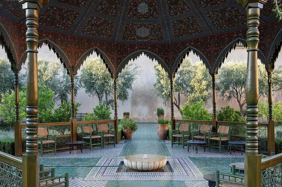 Marrakech: Ben Youssef, Secret Garden, & Souks Walking Tour - Jemaa el-Fnaa to Mouassine: Getting oriented before the real wandering starts