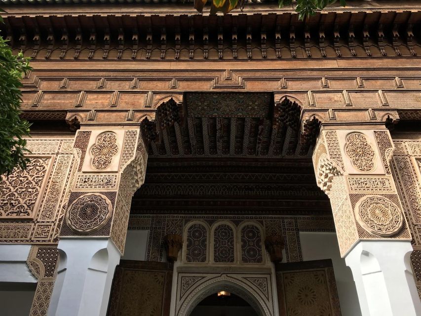 Marrakech: Monuments, Souks and Medina Guided Walking Tour - Optional Le Jardin Secret: Islamic art and calm when you need a break