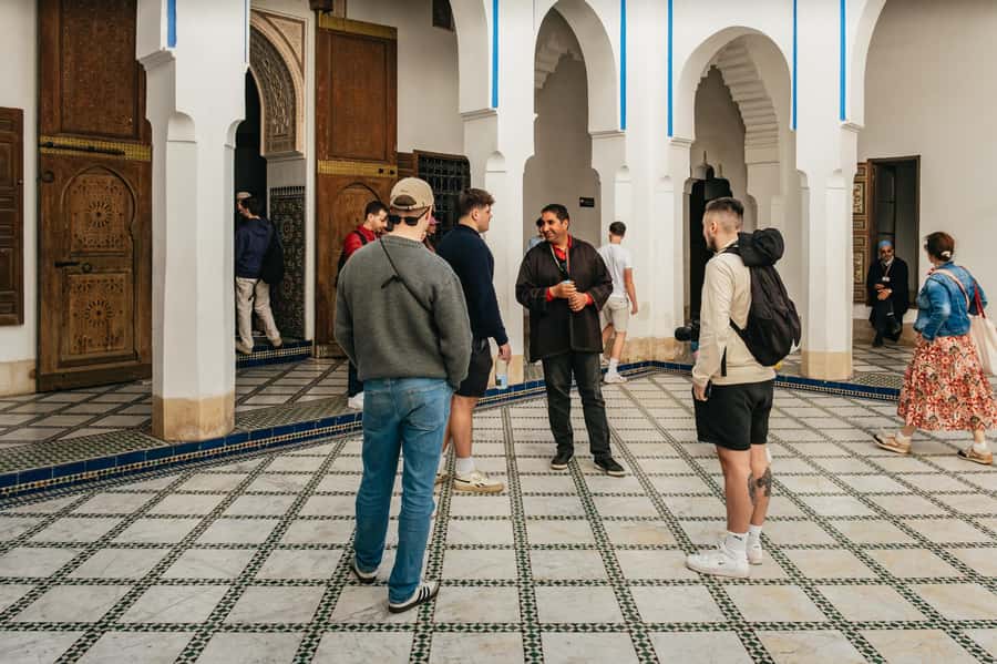 Marrakech: Saadian Tombs & Bahia Palace, Medina Guided Tour - Bahia Palace: Painted Ceilings, Stucco, and Gardens You Can Actually Pause In
