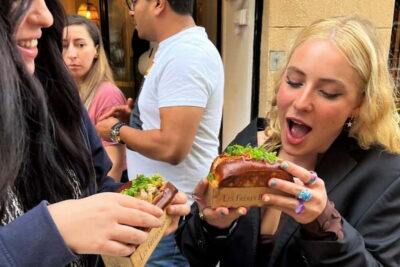 Marseille: No-Diet Club Local Food Tasting and Walking Tour - Le Panier on Foot, Street Stories, and Food Origins