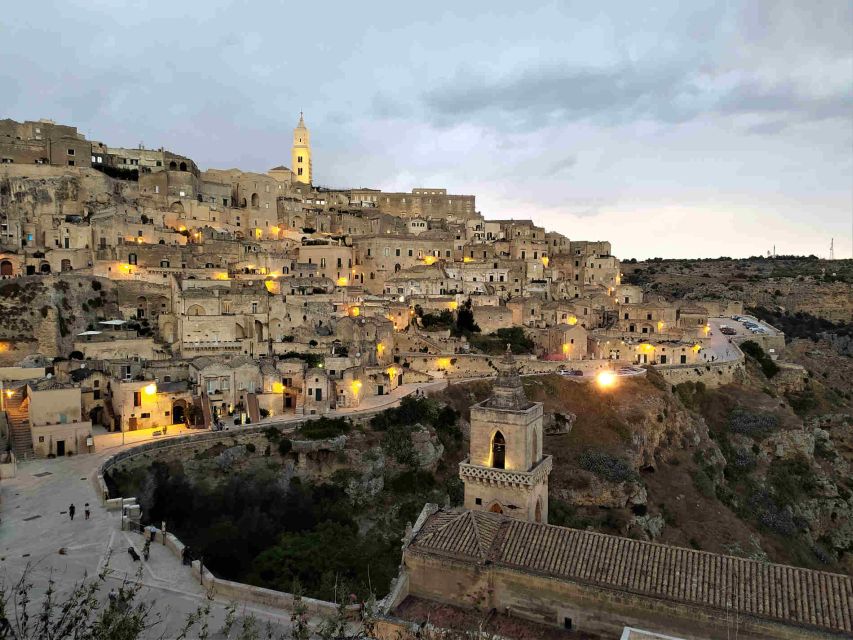 Matera walking tour in English - Walking the Sassi: viewpoints, hidden corners, and a leisurely pace