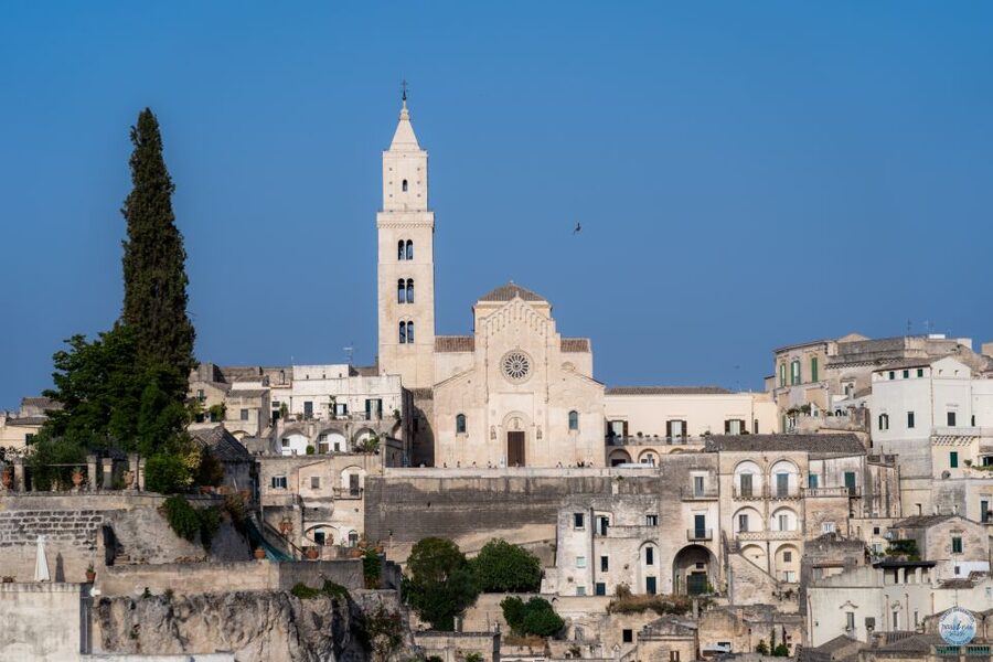 Matera Walking Tour with Casa Grotta & Rock Church Entry - Why Matera’s Sassi is a must-walk with a guide