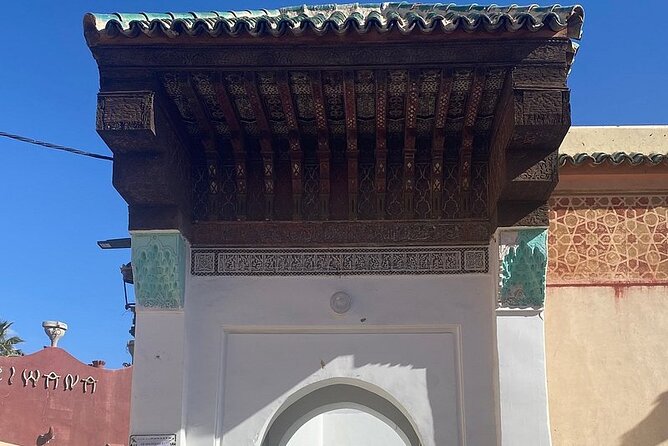 Medina Walking Tour Secrets - Starting at Jemaa el-Fnaa: where your guide helps you get bearings fast