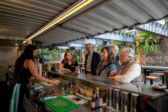 Melbourne Foodie Discovery Walking Tour - Degraves Street: people-watching plus a reset between tastings