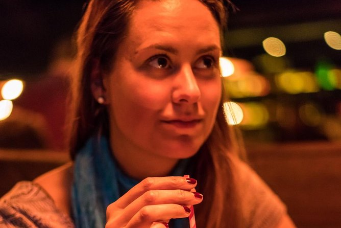 Melbourne's Living Laneway Scene: Local Bars and Their Stories - Ordering tips: how to get what you want without overspending