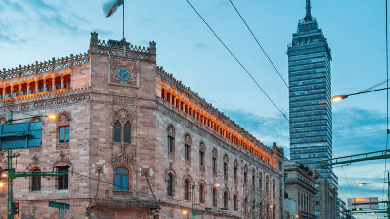 Mexico City: Guided walking tour through the most historic parts of the city. - A 3-hour Mexico City timeline you can walk, not just read