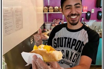 Miami Beach Food and Art Deco Walking Tour - Stop 1: Lincoln Road empanadas and the theatre-and-architecture story