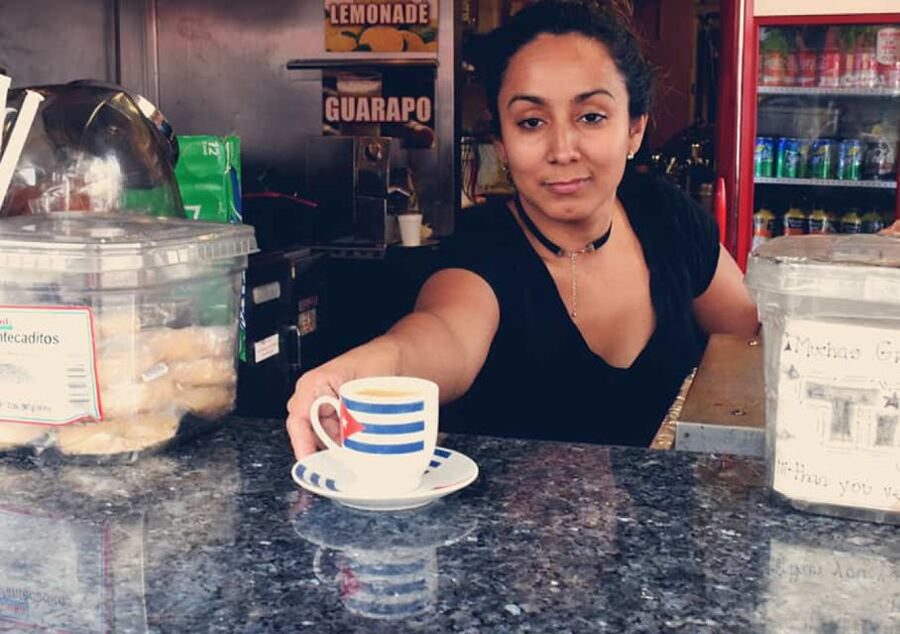Miami: Little Havana Cuban Food and Culture Walking Tour - Rooster Alley Access: Cars, Art, and Shops Without the Guesswork