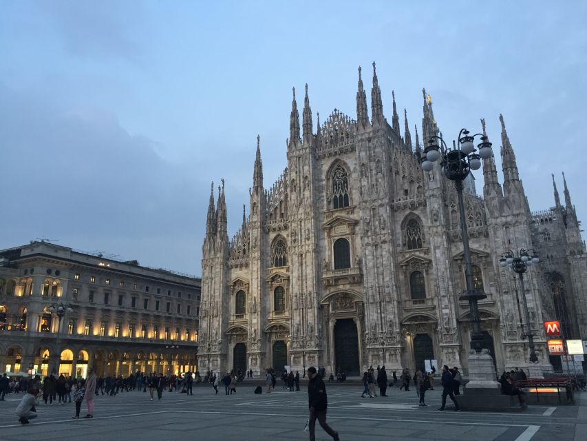 Milan by Night 2-Hour Walking Tour - Key things to know before you go