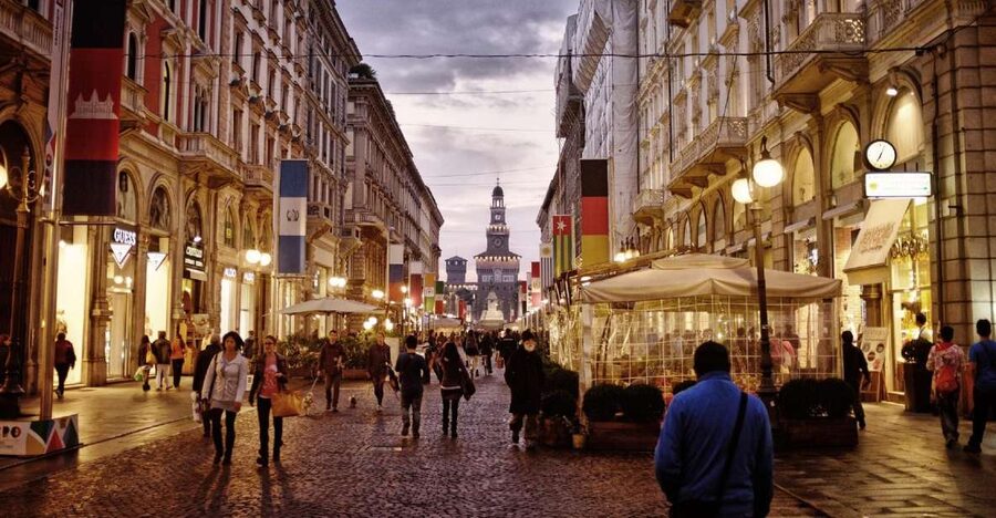 Milan by Night 2-Hour Walking Tour - Meeting Point at Sforza Castle: Don’t Miss the Start