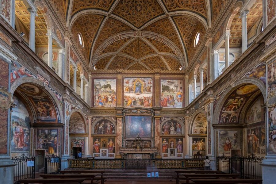 Milan: City Highlights Walking Tour with The Last Supper - San Maurizio to the castle: how the day’s energy shifts