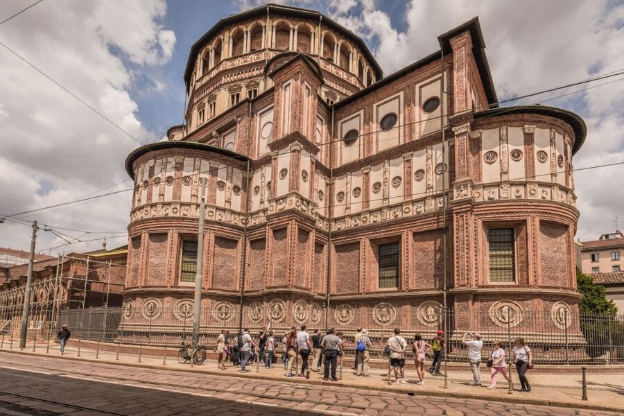 Milan: City Highlights Walking Tour with The Last Supper - Santa Maria delle Grazie and The Last Supper: why the skip-the-line matters