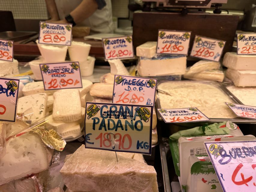 Milan: Guided Street Food Walking Tour with Food Tasting - Milan landmarks on the route: Duomo, L.O.VE., and The Finger