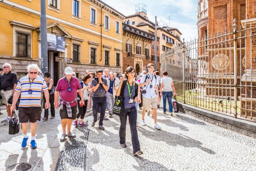 Milan: Guided Walking Tour & Last Supper Visit with Ticket - Fast-Track to the Last Supper: what the 15-minute window really means