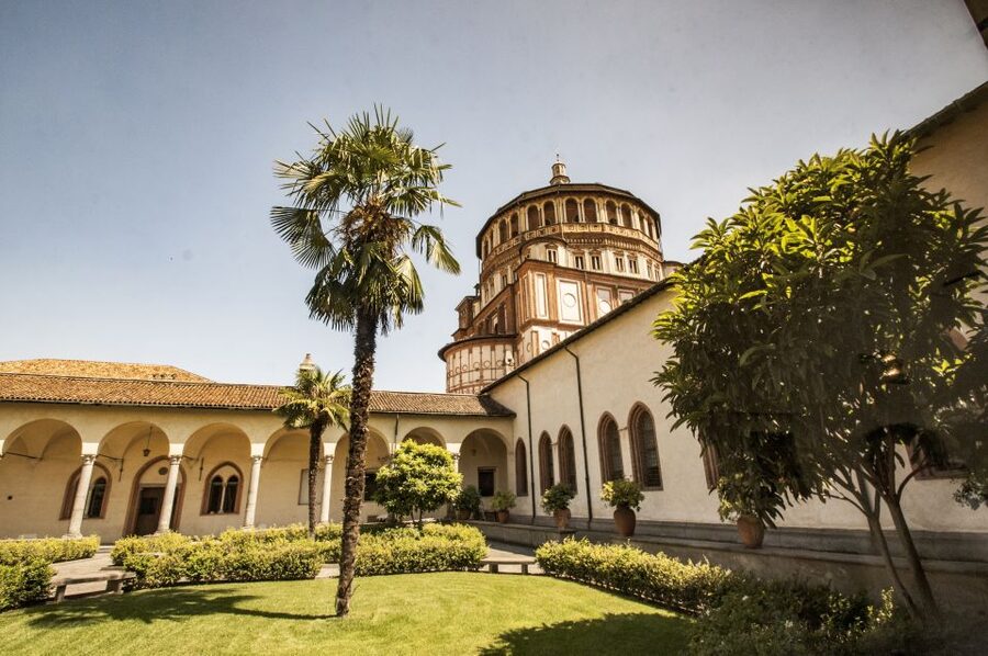 Milan: Guided Walking Tour with Last Supper Skip-the-Line - Seeing The Last Supper with a timed ticket (and what to expect inside)