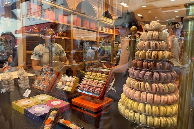Montmartre Hill French Gourmet Food and Wine Tasting Walking Tour - Desserts Show Up Often: Don’t Arrive Starving