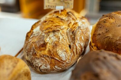 Montmartre Private Food Walking Tour With Locals: The 10 Tastings - Where the tour starts in Montmartre (and how to set yourself up)