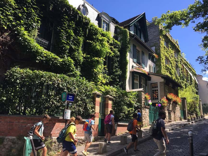 Montmartre Walking Tour with a Local Guide - Where the Artists Lived: Picasso, Van Gogh, and Lautrec