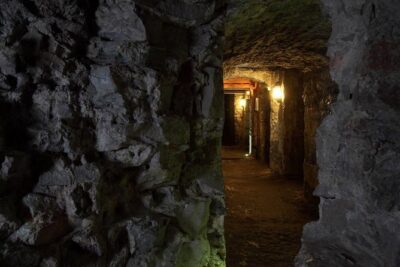 Multi-Sensory Night Walking Tour with Haunted Vaults in Edinburgh - The Royal Mile segment: treason, torture, and night shadows