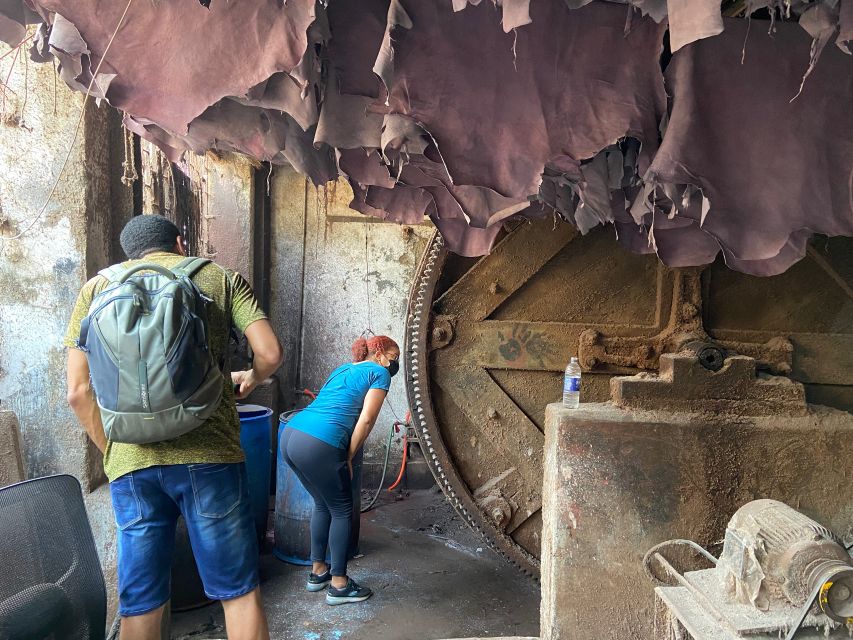 Mumbai: Dharavi Slum Walking Tour by First Female Tour Guide - The community side: schools, colleges, markets, and everyday services